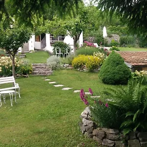 Papillon Bed and breakfast Perledo